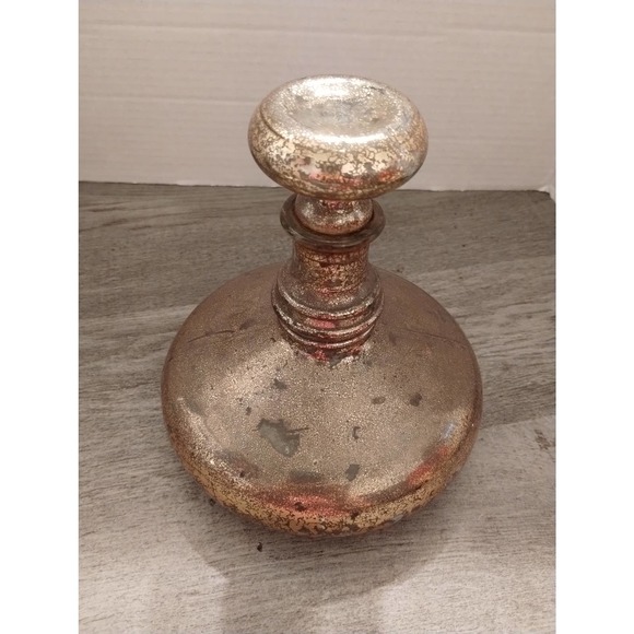 Gold Decanter Liquor Bottle Owens-Illinois Glass Company - Picture 3 of 5